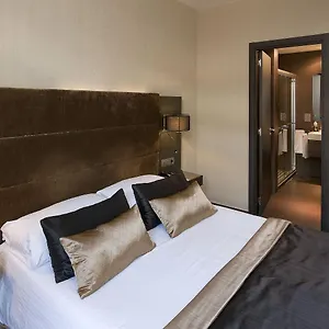 2* Отель Constanza