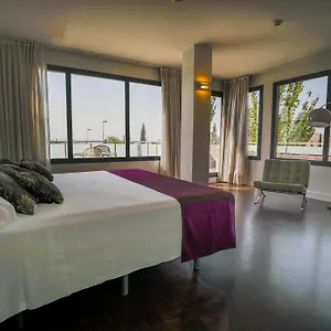 Yit Conquista De Granada 4* Peligros