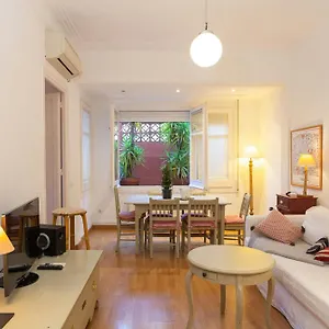 Filmoteca Sarria 1- Wifi Quiet Bright Comfi Apartamento