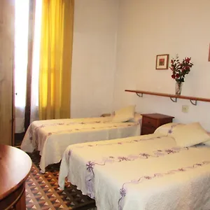 Hostal Lima Konukevi