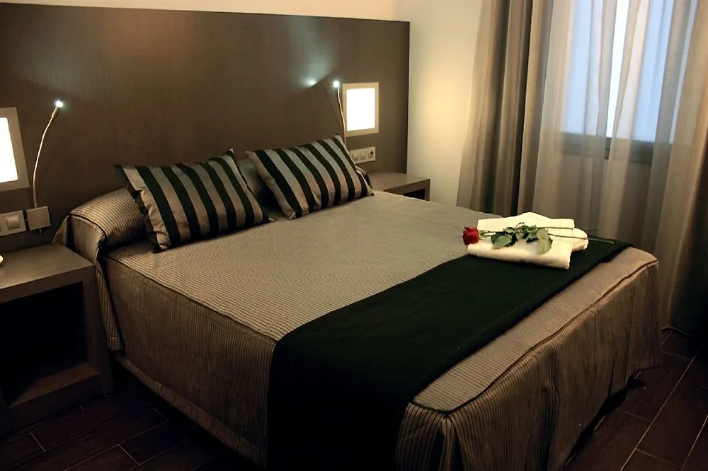 *** Hotel Dalia Ramblas Barcelona Spain